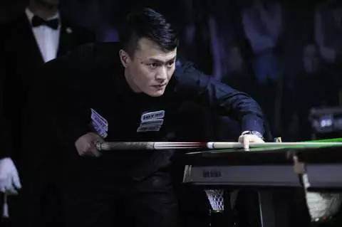 时保持专注 时保持专注